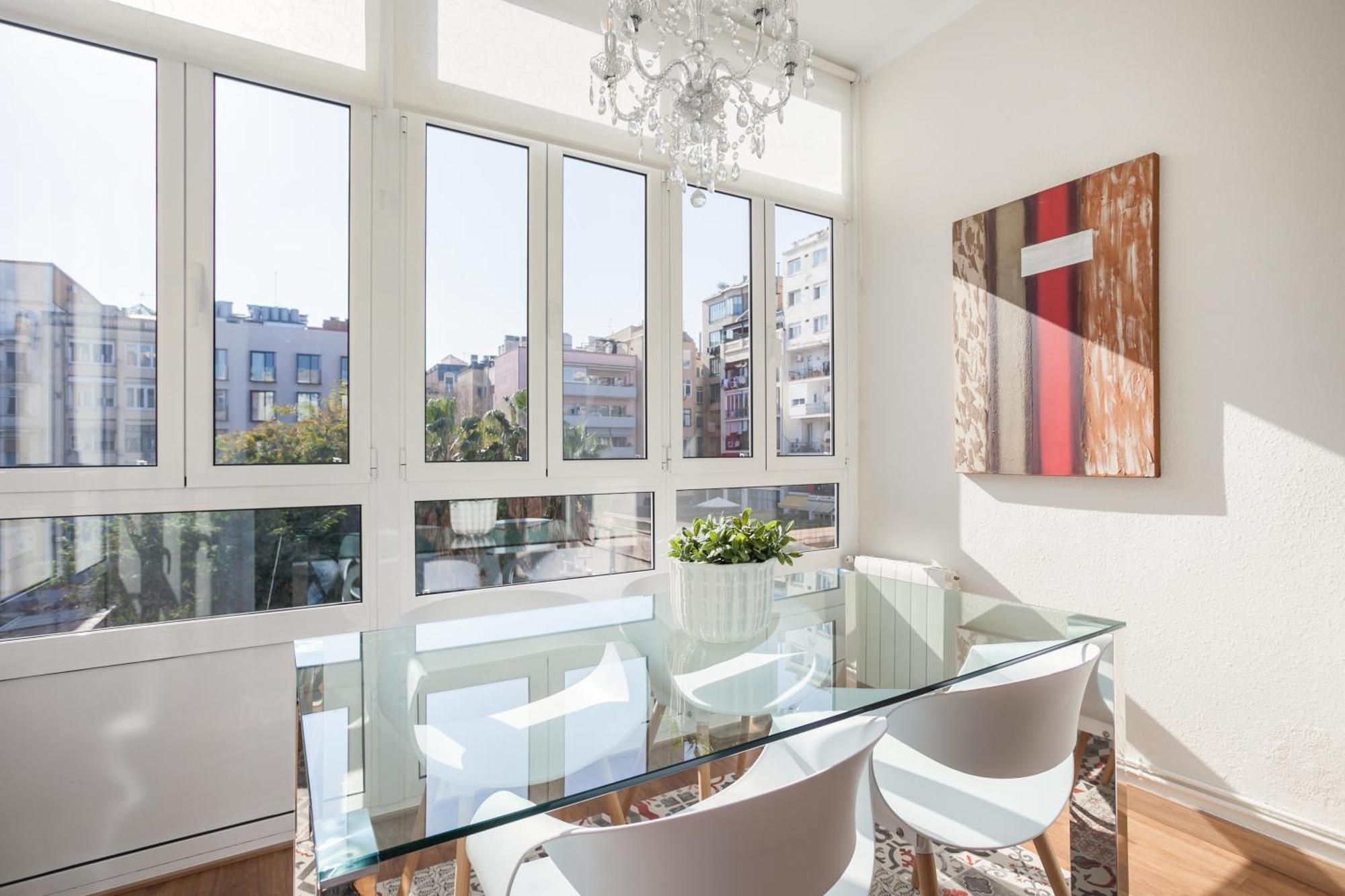 Art House Fira Apartments Барселона Екстериор снимка