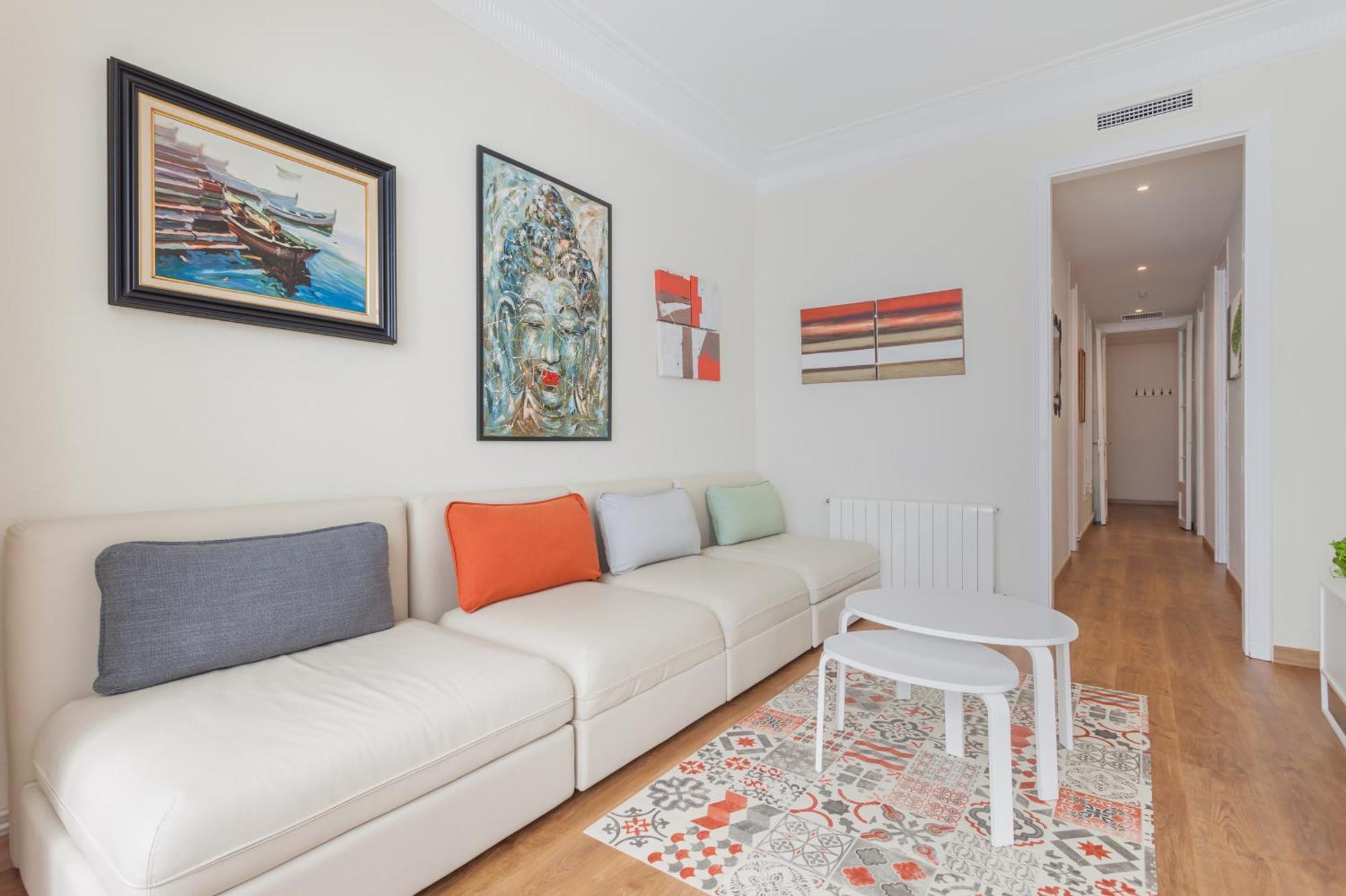 Art House Fira Apartments Барселона Екстериор снимка