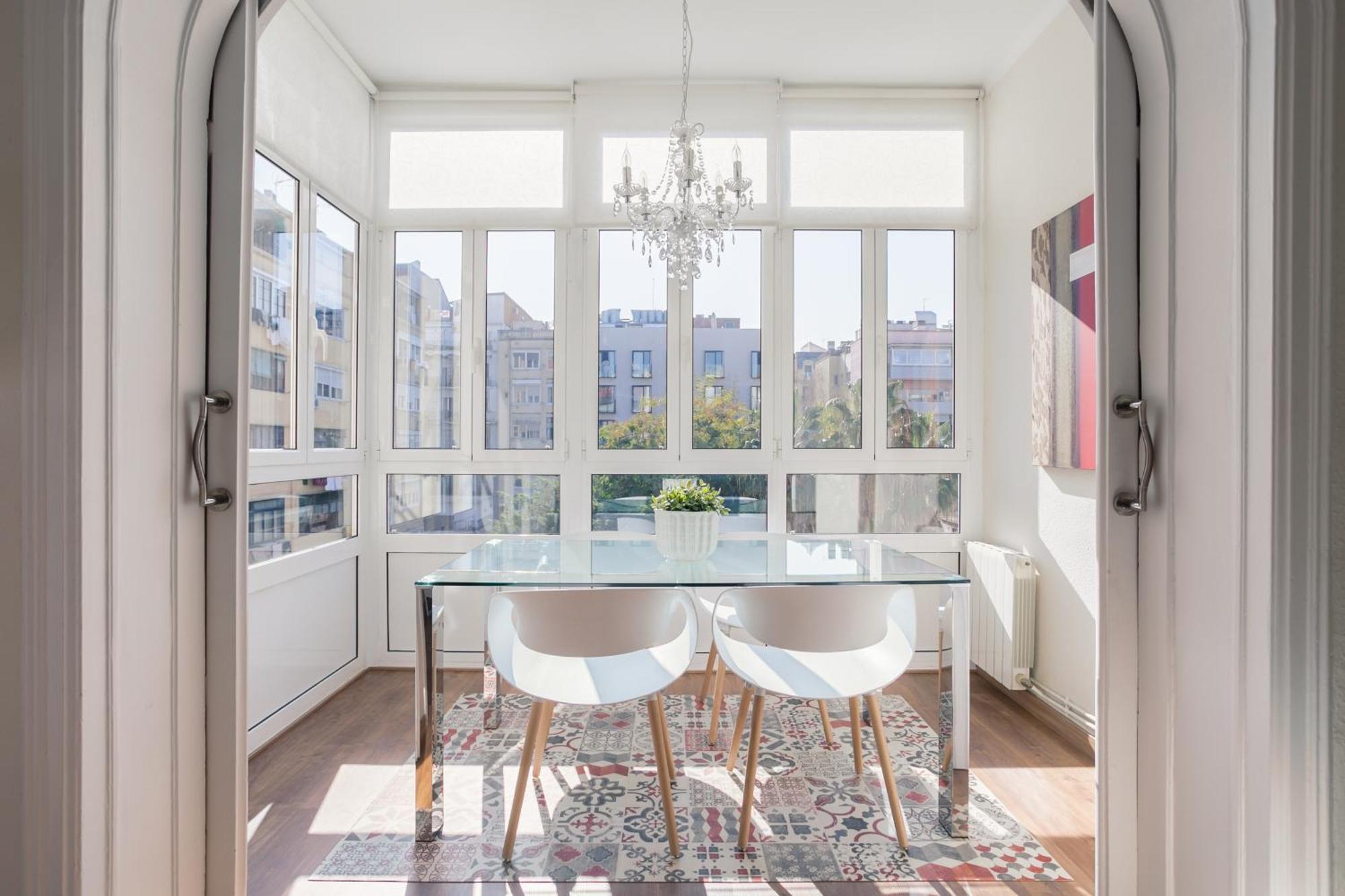 Art House Fira Apartments Барселона Екстериор снимка